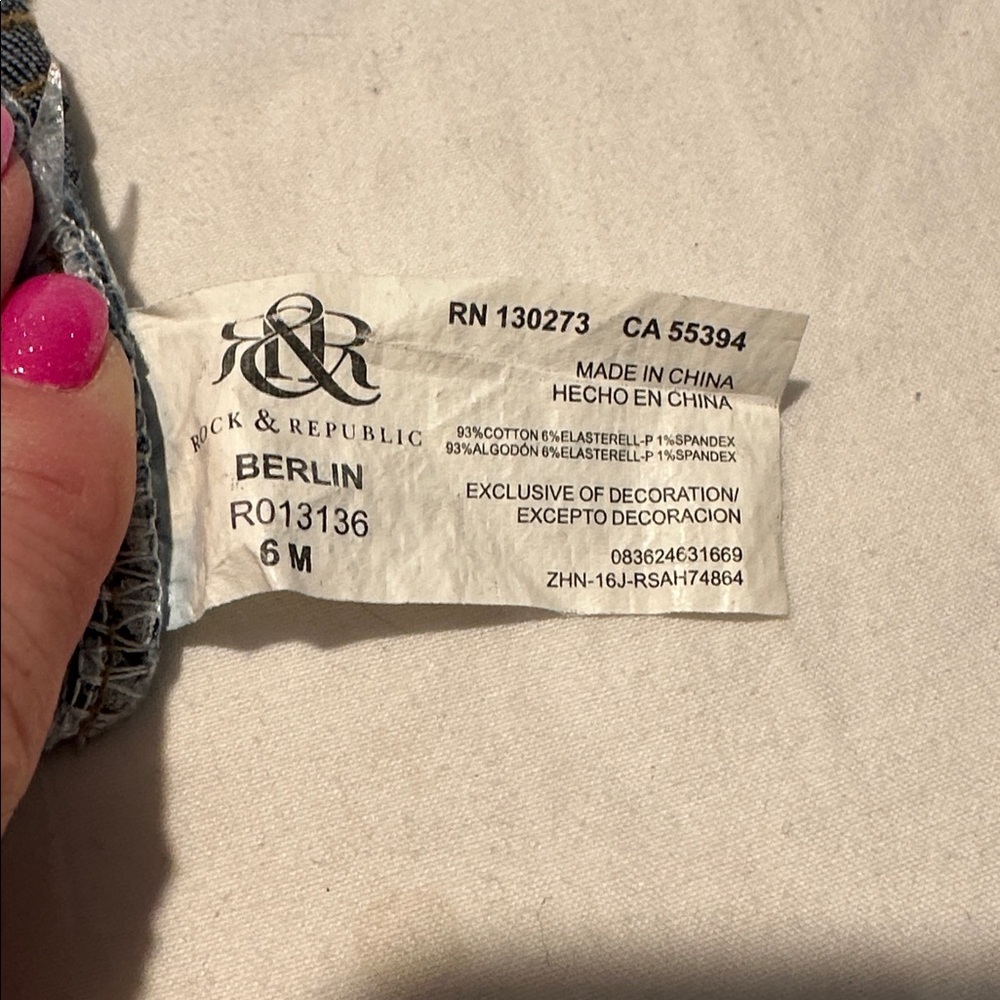 Rock & Republic “Berlin” Skinny Jeans – Light Wash – Size 6M - Picture 3 of 8